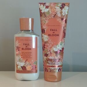 Bath & Body Works Fall in Bloom Moisturizer Duo - Orange and White